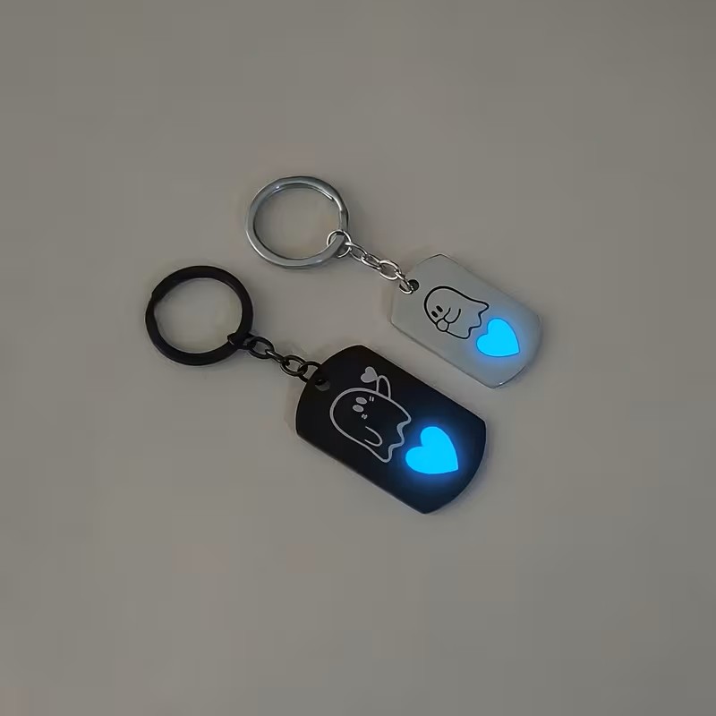 2-Piece Glow-in-the-Dark Love Heart Couple Keychain Set